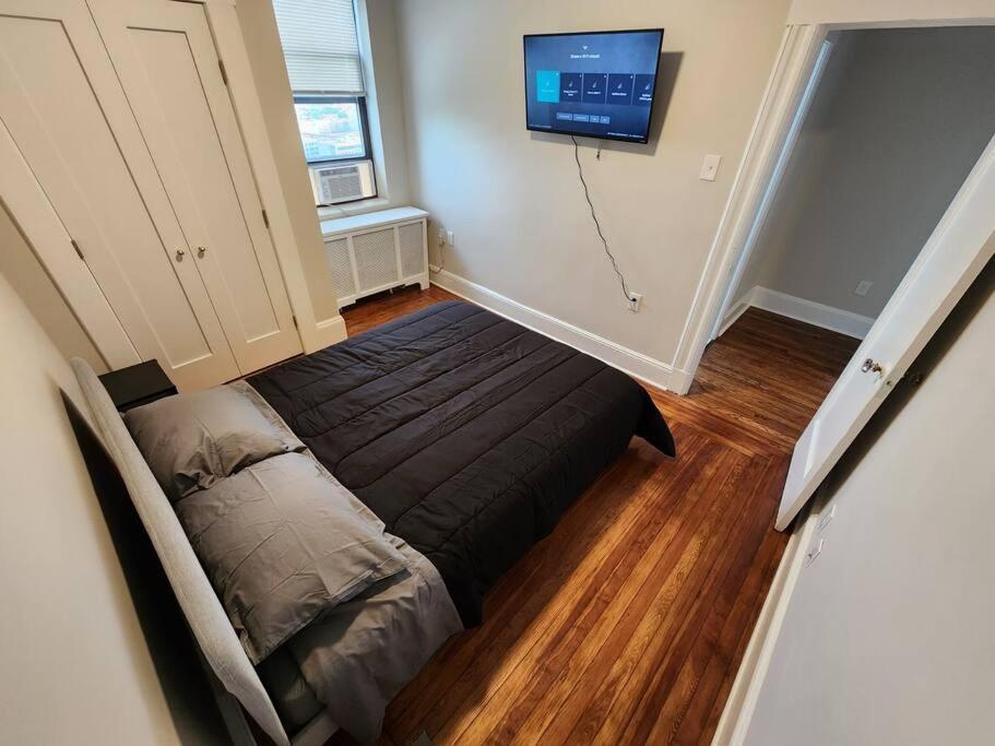 Апартаменты Elegant 2 Bed Gem! Mins From Nyc Юнион-Сити Экстерьер фото